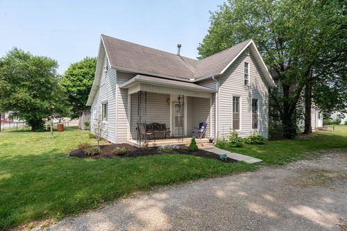403 N Vine Street, Fairmount, IN, 46928 | Card Image