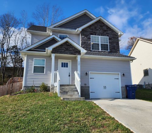 484 Woodtrace Dr, Clarksville, TN, 37042-6124 | Card Image