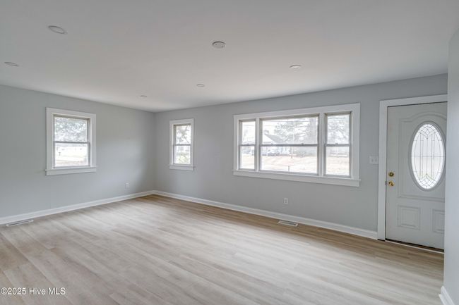 805 Wilson St, House other with 3 bedrooms, 2 bathrooms and 2 parking in Plymouth NC | Image 9