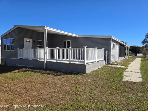 7713 Moriah Ave, BROOKSVILLE, FL, 34613-2702 | Card Image