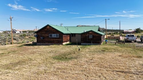 877 State Highway 96, Regina, NM, 87046-3003 | Card Image
