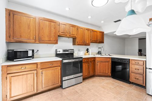 704 Maplewood Dr, Greenacres, FL, 33415-1414 | Card Image