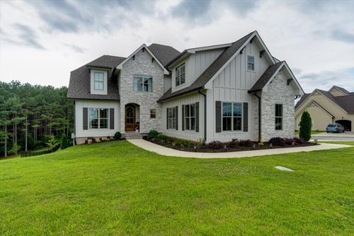 12951 Blakeslee Dr, Soddy Daisy, TN, 37379-9152 | Card Image