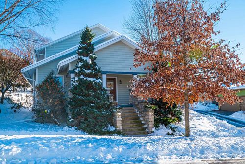 6811 Aldo Leopold Way, MIDDLETON, WI, 53562 | Card Image