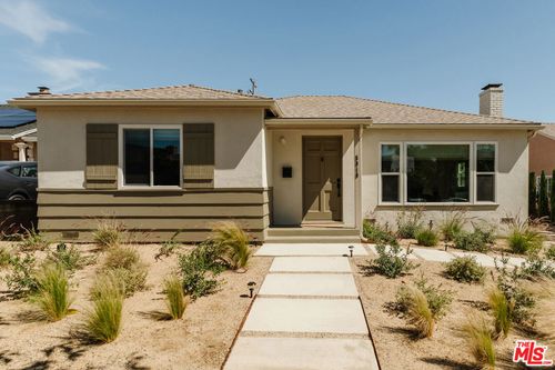 5910 S Kings Rd, Los Angeles, CA, 90056-1627 | Card Image