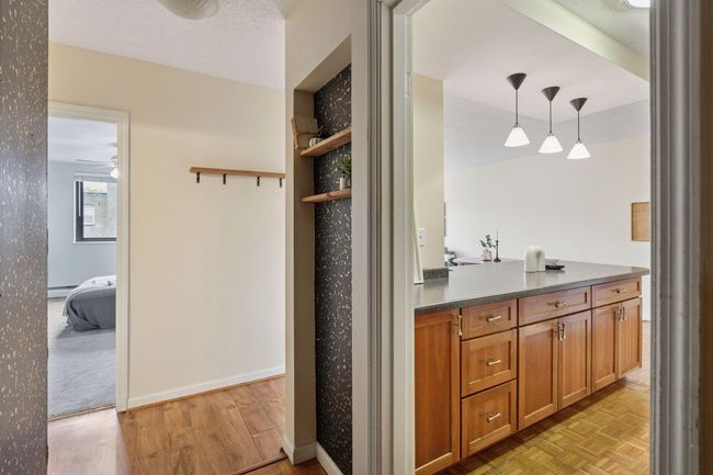 Entryway | Image 12