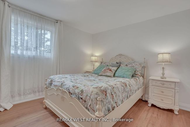 8709 9 Th Line, House other with 3 bedrooms, 3 bathrooms and 8 parking in Utopia ON | Image 10