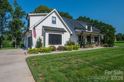 1877 Cline Farm Rd, Lincolnton, NC, 28092-7043 | Card Image