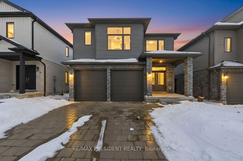 3624 Earlston Cross, London, ON, N6L0G6 | Card Image