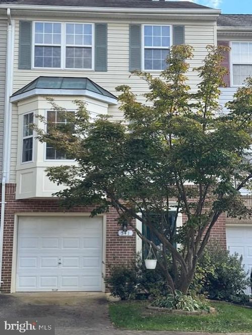 541 Highland Towne Ln, WARRENTON, VA, 20186-2624 | Card Image