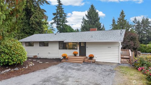 2516 202nd Pl Sw, Lynnwood, WA, 98036-6955 | Card Image