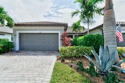 5130 Unity Square, Home with 2 bedrooms, 2 bathrooms and null parking in Vero Beach FL | Image 1