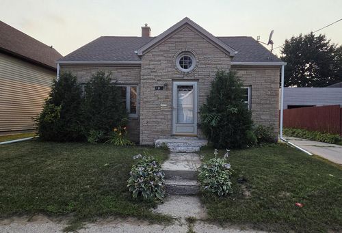 1312 S 18th Street, Manitowoc, WI, 54220 | Card Image