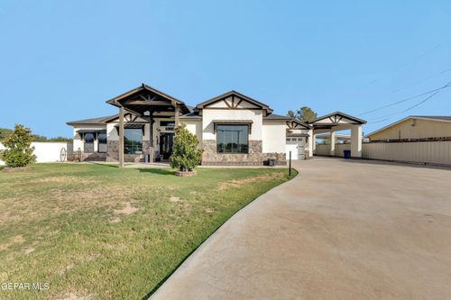 800 Parker Rd, Socorro, TX, 79927-9157 | Card Image