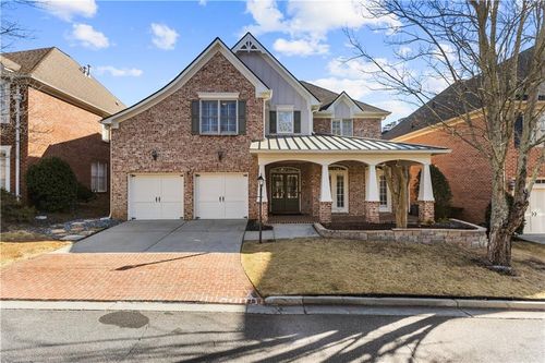 285 Wembley Cir, Sandy Springs, GA, 30328-6758 | Card Image