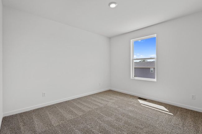 Henley white 16 | Image 44