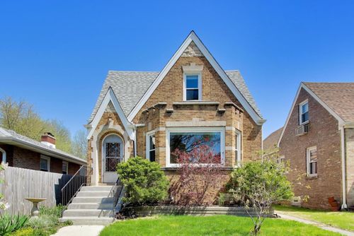 4885 N Austin Ave, Chicago, IL, 60630-1962 | Card Image