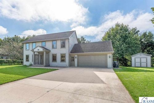 208 Chancery Ln, Mankato, MN, 56001-4150 | Card Image