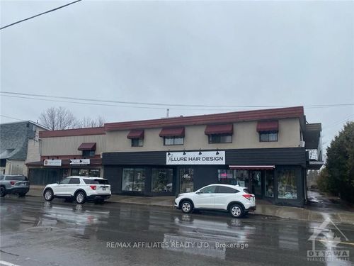 677 Main St E, Hawkesbury, ON, K6A1B3 | Card Image