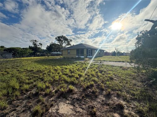 202 Owens Rd, Lake Wales, FL, 33859-8016 | Card Image
