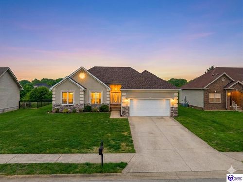 216 S Rushmore Dr, Vine Grove, KY, 40175-8418 | Card Image