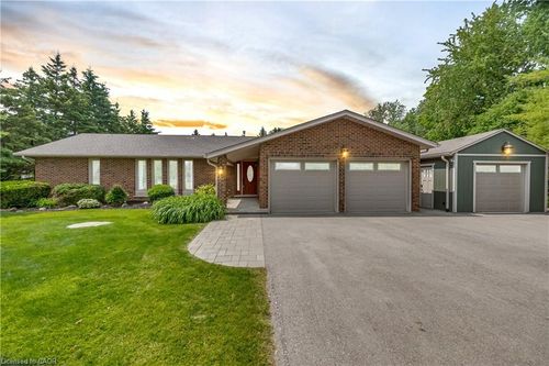 7220 Wellington Rd 51, Ariss, ON, N0B1B0 | Card Image