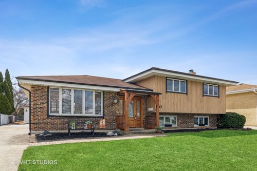 590 Irmen Dr, Wood Dale, IL, 60191-1730 | Card Image