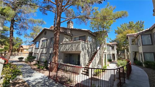 221-4955 Lindell Rd, Las Vegas, NV, 89118-1373 | Card Image
