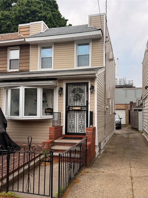 1536 E 51st St, Brooklyn, NY, 11234-3204 | Card Image