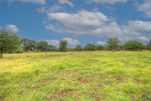 1475 Purgatory Road, New Braunfels, TX, 78132 | Card Image