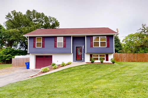 131 Dorset Ln Se, Cleveland, TN, 37323-0412 | Card Image