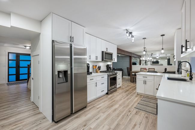 4553 196a St, House other with 4 bedrooms, 3 bathrooms and 8 parking in Langley BC | Image 9