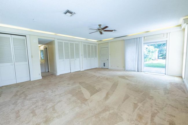 1001 W Walnut St, House other with 3 bedrooms, 3 bathrooms and 4 parking in Coleman TX | Image 21