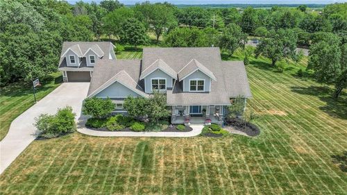17875 Bluejacket St, Overland Park, KS, 66221-9103 | Card Image