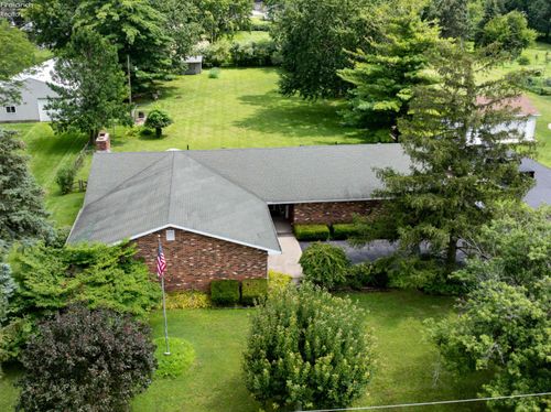 515 Everett Rd, Fremont, OH, 43420-1422 | Card Image