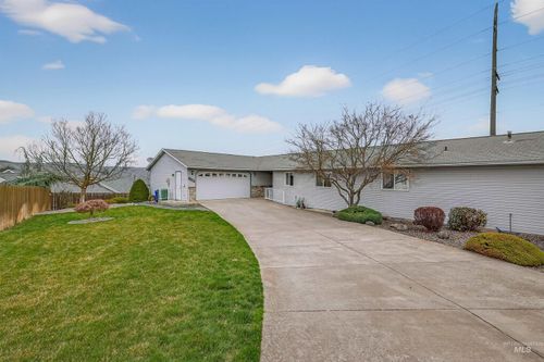 935 Cypress Ct, Lewiston, ID, 83501-4732 | Card Image