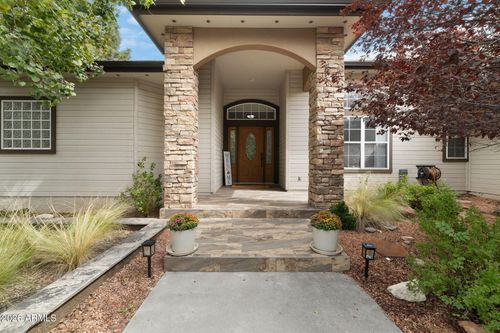 2652 N Elk Run Street, Flagstaff, AZ, 86004 | Card Image