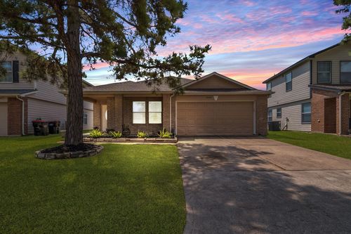 19523 Yucca Valley Ln, Cypress, TX, 77433-7521 | Card Image
