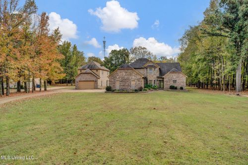 8939 Youngblood Road, Olive Branch, MS, 38654 | Card Image