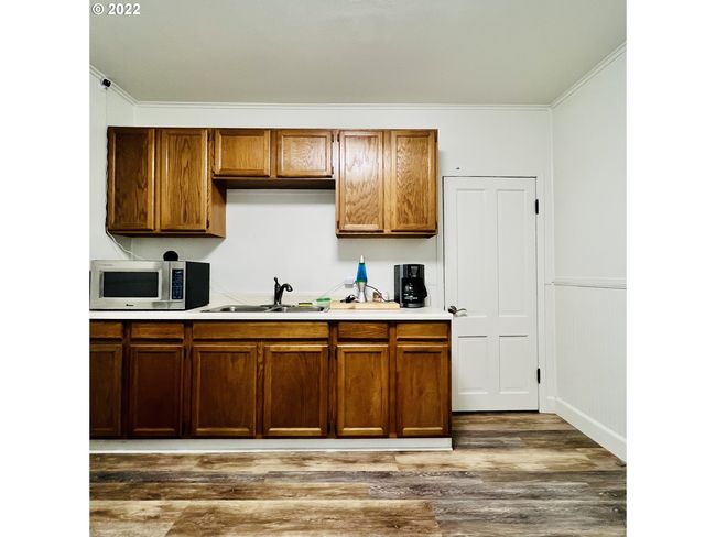 2495 2 Nd St, Home with 0 bedrooms, 0 bathrooms and 4 parking in BakerCity OR | Image 4
