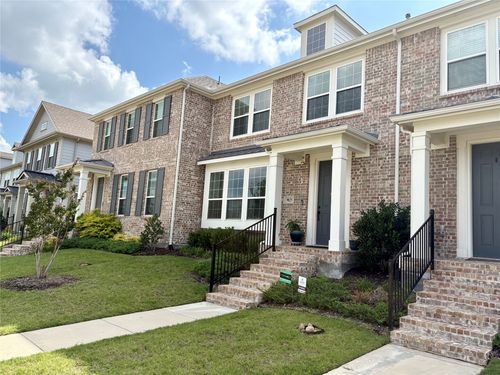 9025 Swallowtail St, Frisco, TX, 75035-3998 | Card Image