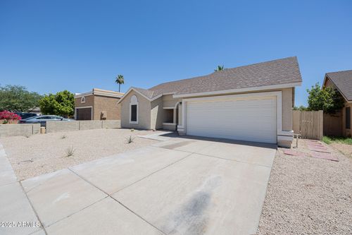 6871 N 78th Ave, Glendale, AZ, 85303-2901 | Card Image