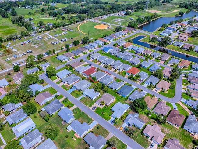 32708 Westwood Loop, House other with 2 bedrooms, 2 bathrooms and null parking in LEESBURG FL | Image 59