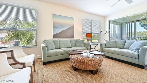 2-122-3554 Haldeman Creek Dr, NAPLES, FL, 34112-4259 | Card Image