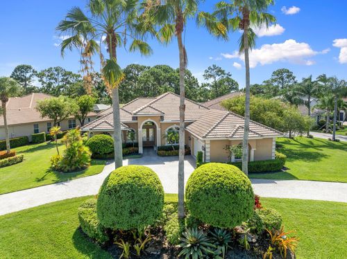 8107 Links Way, Port St Lucie, FL, 34986-3038 | Card Image