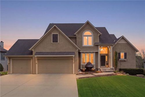 5903 W 145th Ter, Overland Park, KS, 66223-1195 | Card Image