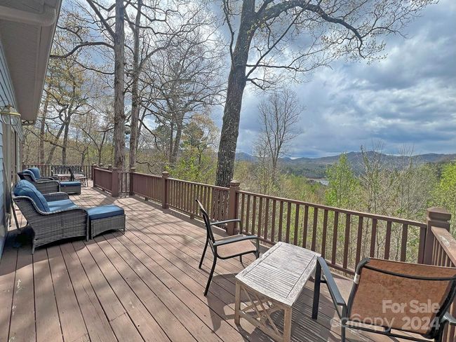 686 Fontana View Rd, House other with 4 bedrooms, 4 bathrooms and null parking in Bryson City NC | Image 7