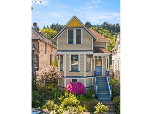 3627 S Corbett Ave, Portland, OR, 97239 | Card Image
