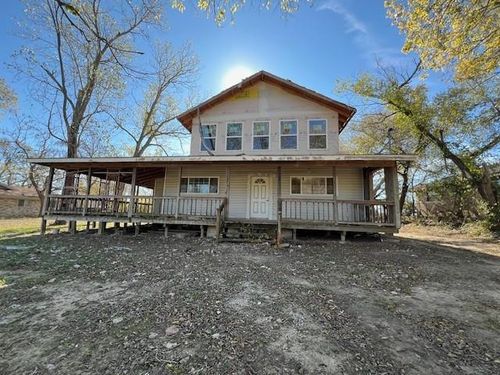 213 W Main Street, Pecan Gap, TX, 75469 | Card Image