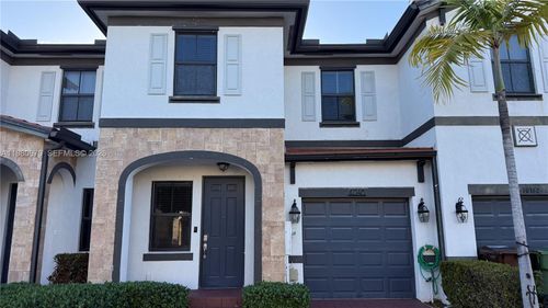 10348-10348 W 33rd Ln, Hialeah, FL, 33018-2093 | Card Image